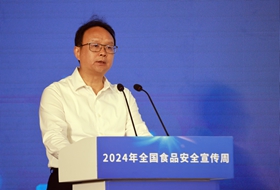 市場(chǎng)監(jiān)管總局副局長(zhǎng)柳軍 裴_副本.jpg