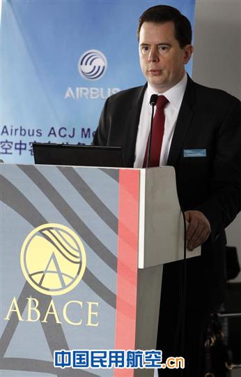 ���п�܇���ՙC�������÷����A��Francois CHAZELLE����B���п�܇���ՙCϵ�м����Ј�ǰ����