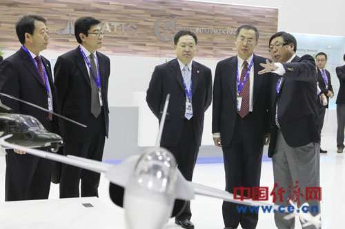 �������̎��������L(zh��ng)�����ҕ��չ�_(t��i)